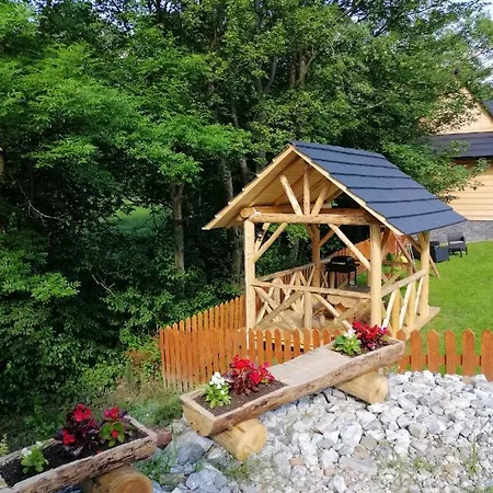 Pod Ubocom Dom wakacyjny